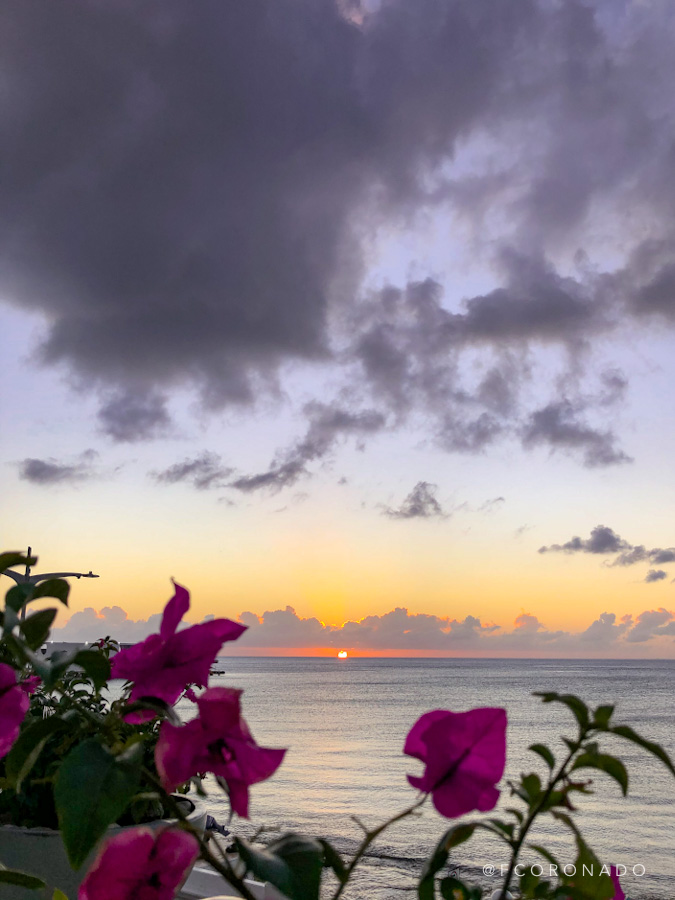 puesta de sol en el caribe