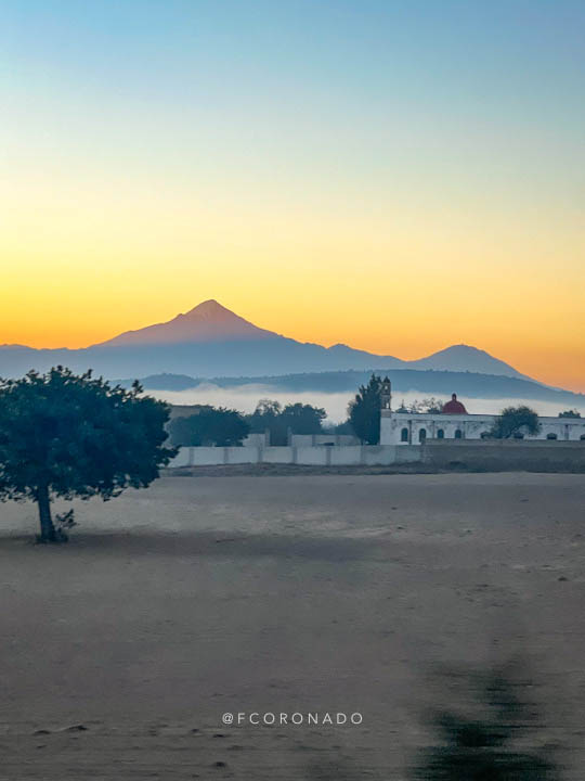 pico de orizaba desde la autopista