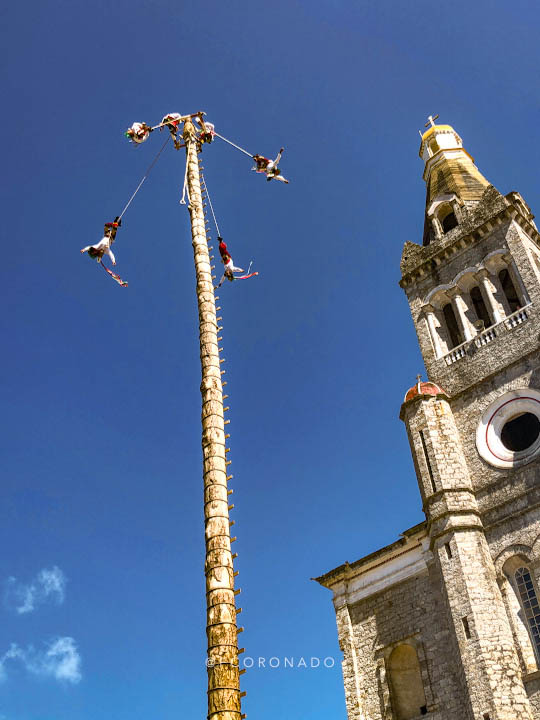 voladores descendiendo