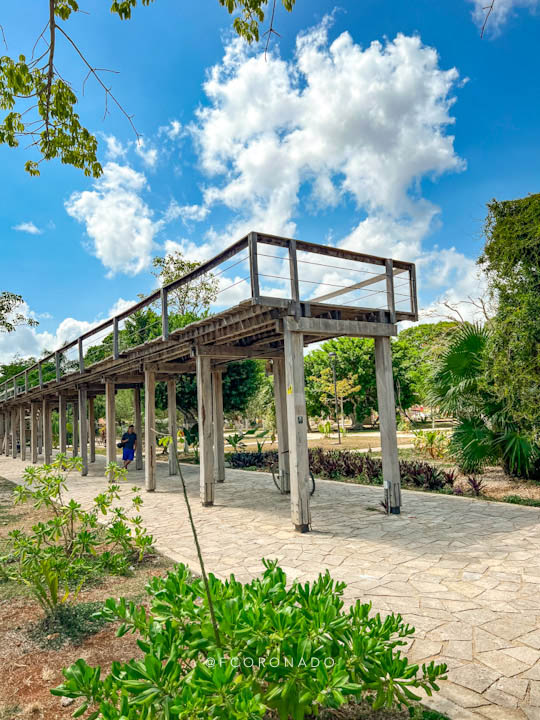 plaza principal de bacalar