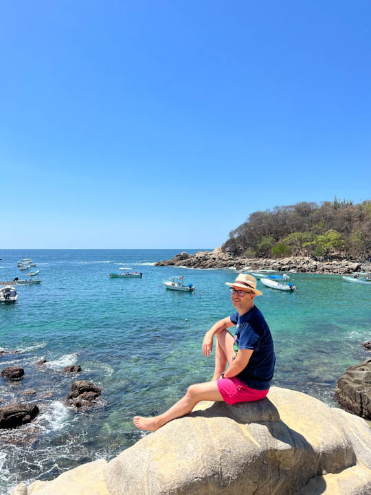 vista de puerto angelito en oaxaca