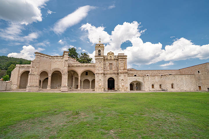 San Pedro y San Pablo Teposcolula