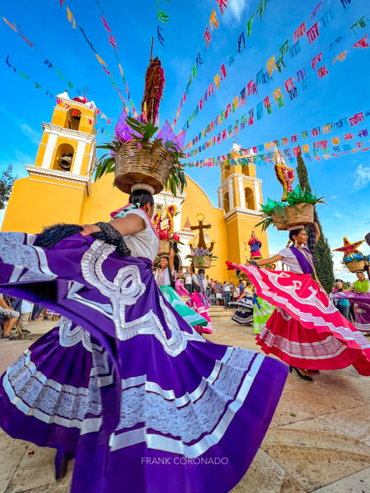 chinas oaxaqueñas bailando