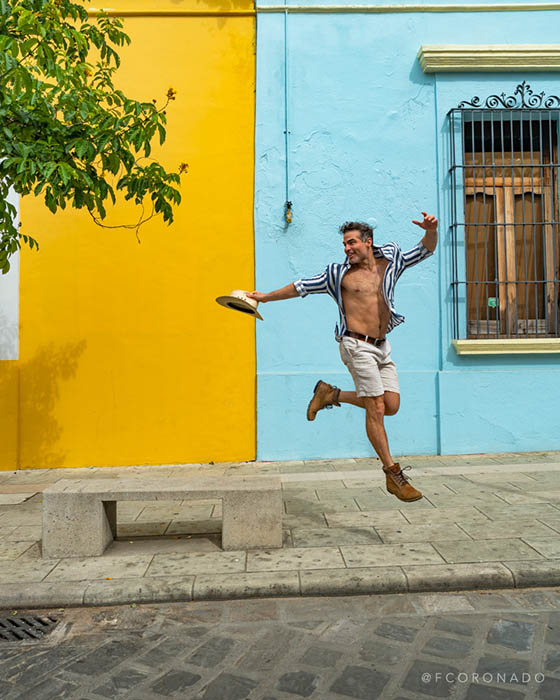 actor roberto manrique en Oaxaca