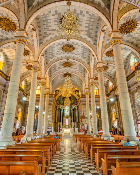 interior de la catedral de mazatlan