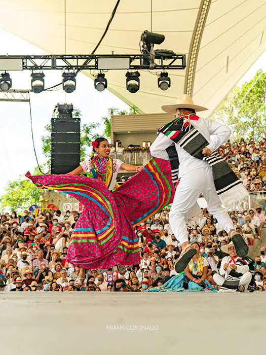 jarabe mixteco en la guelaguetza