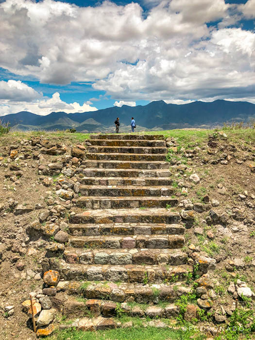 escalinatas en yagul