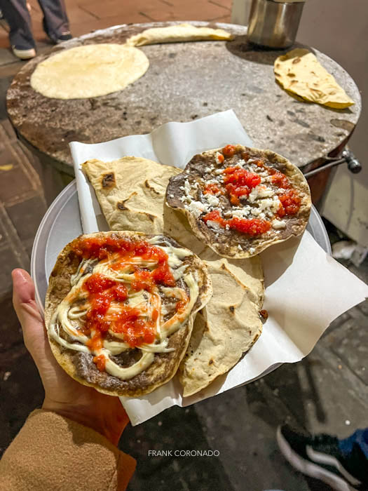 empanadas y memelitas de oaxaca