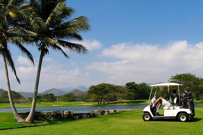 Golf Huatulco Golf en Huatulco
